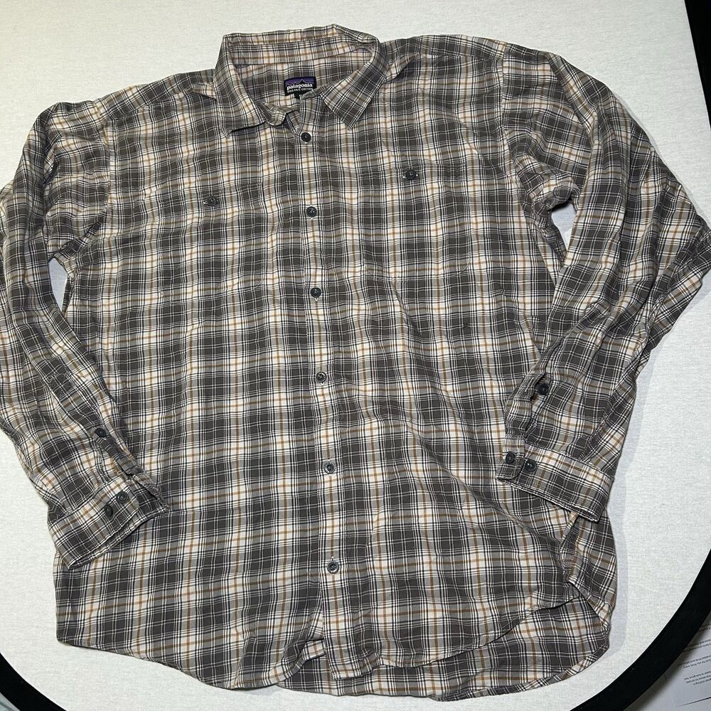 Patagonia brown and gray plaid long-sleeve button up shirt XL, classic